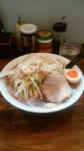 ラーメン川口JAPANの並盛マシ